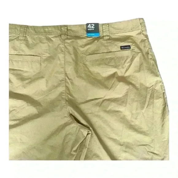 Columbia NWT Men’s Tan Washed Out Chino Shorts 42”W - Picture 5 of 7